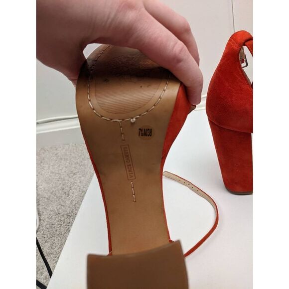 Vince Camuto Womens High Heeled Open Toe Scalloped Strap Red Sandals Size 7.5 - Picture 4 of 9